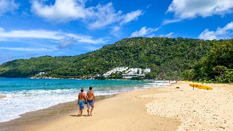 Пляж Най Харн на Пхукете