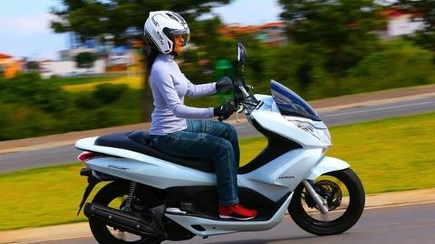 Аренда байка Honda PCX 150 - preview #3