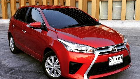 Аренда авто Toyota Yaris - preview #1