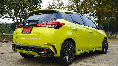 Аренда авто Toyota Yaris - preview #3