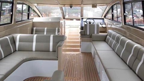 Аренда 3х моторной лодки \"Luxury\" - фото 3