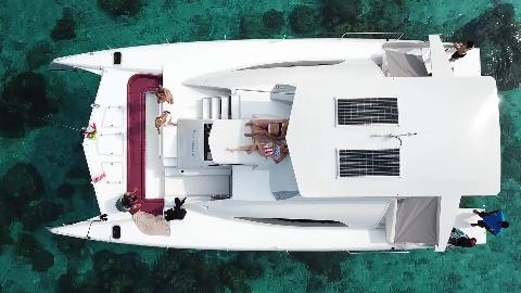 Аренда Моторного катамарана Maserati на Пхукете - фото 2